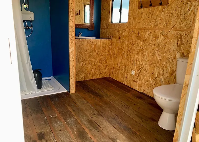 Luxury tent Tente Au Proche Des Anes